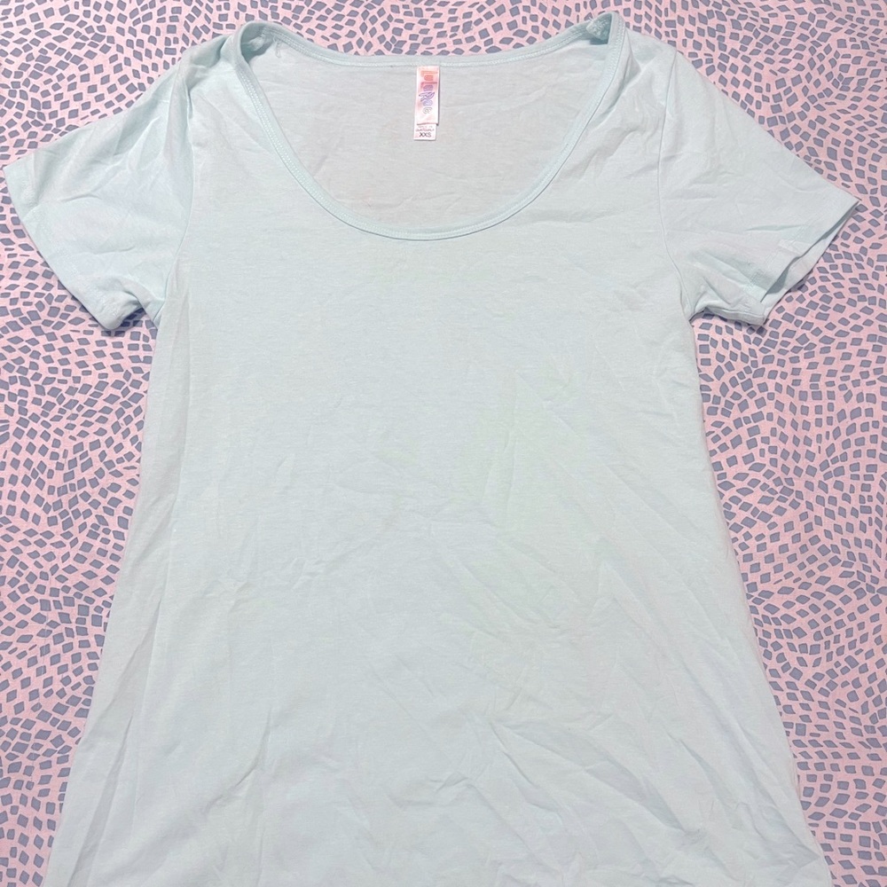 LuLaRoe XXS Mint Green Classic Tee